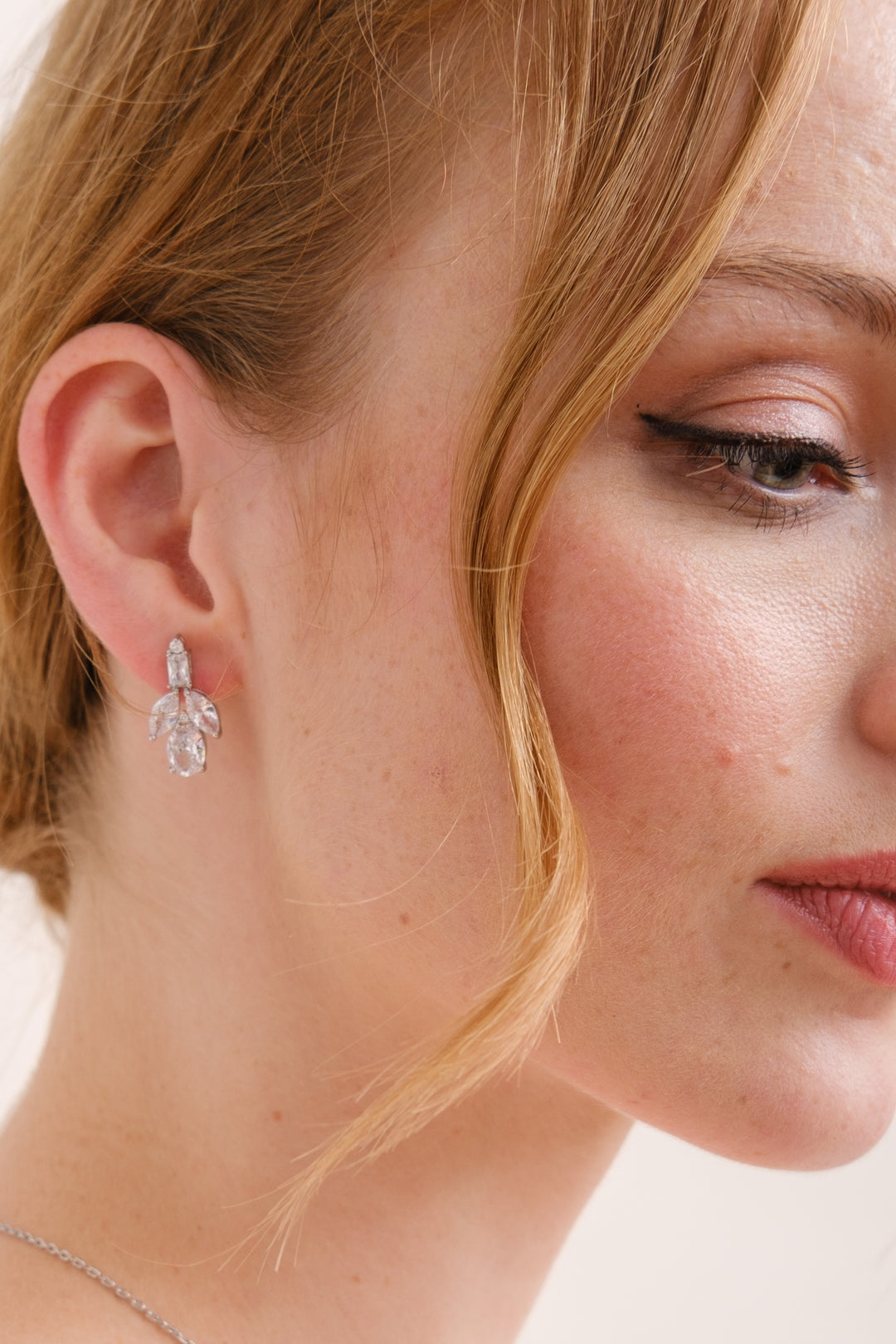 BOUCLES D'OREILLES MARIEE<BR>Christine