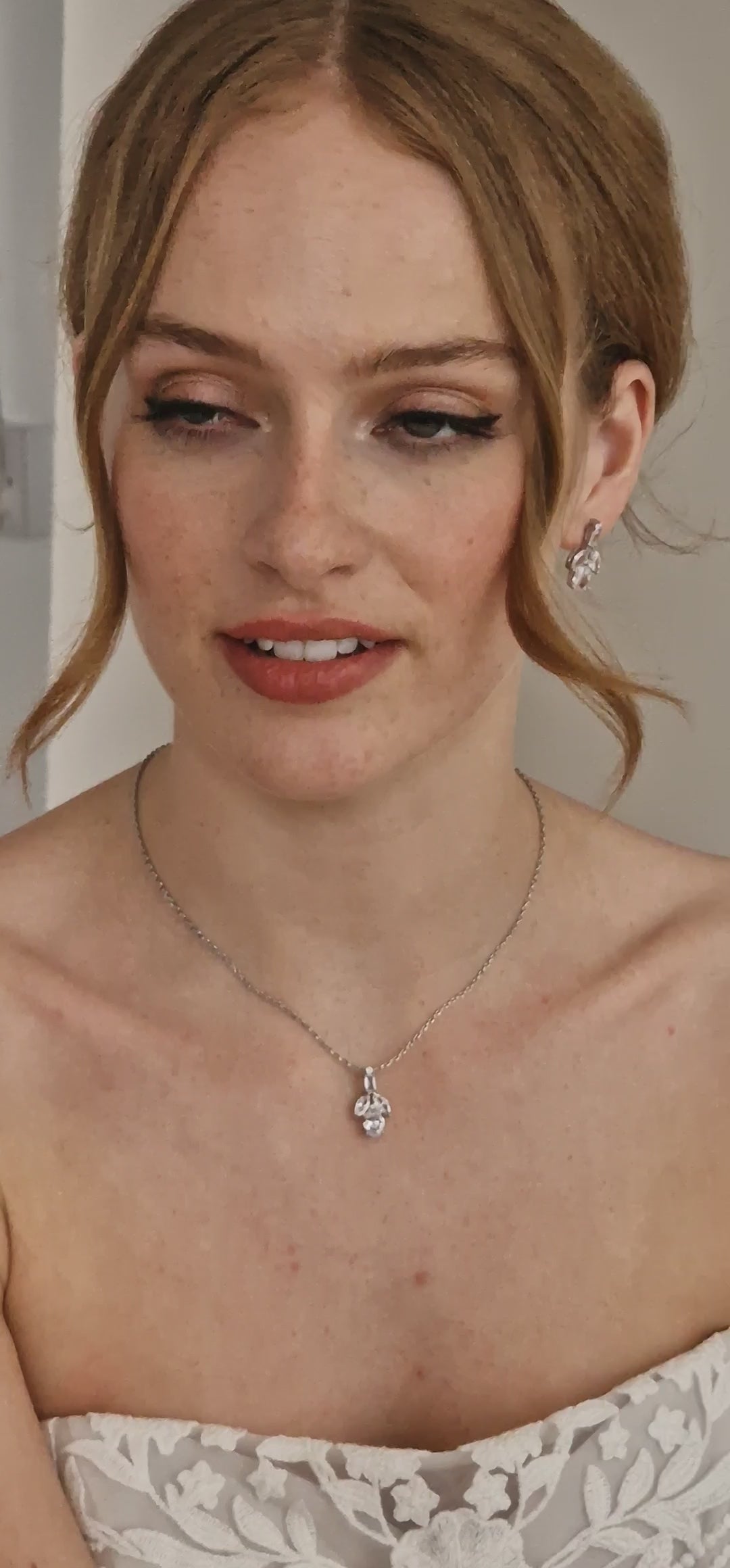 BOUCLES D'OREILLES MARIEE<BR>Christine