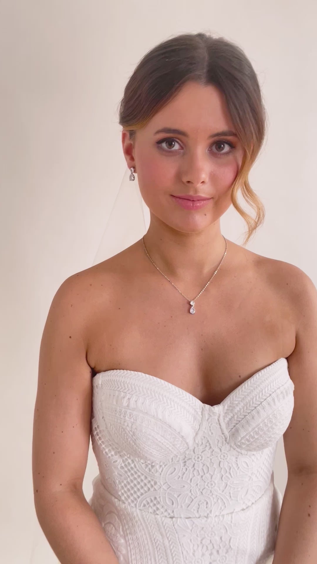 BOUCLES D'OREILLES MARIEE<BR>Daphné
