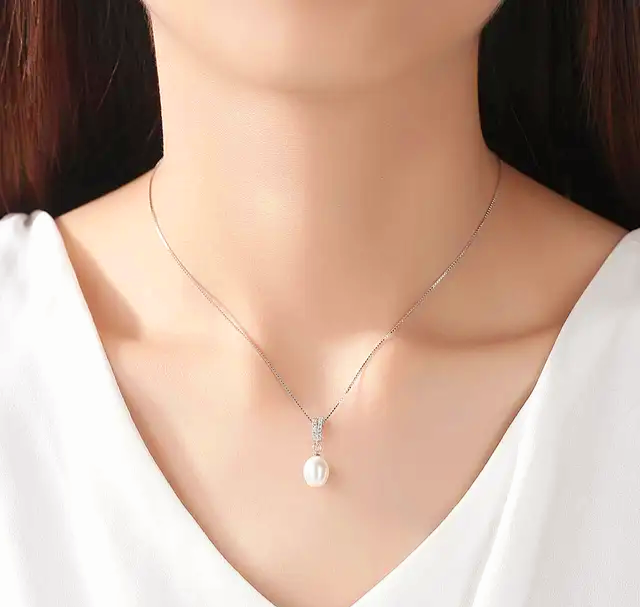 BOUCLES D'OREILLES MARIEE<BR>Léa