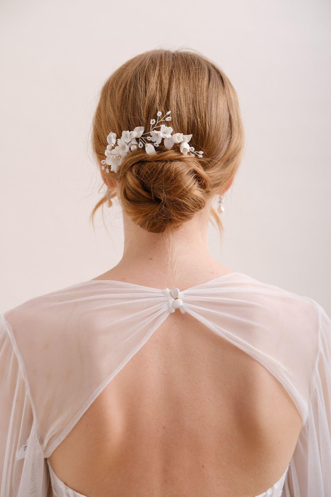 PEIGNE MARIEE<BR>Clara