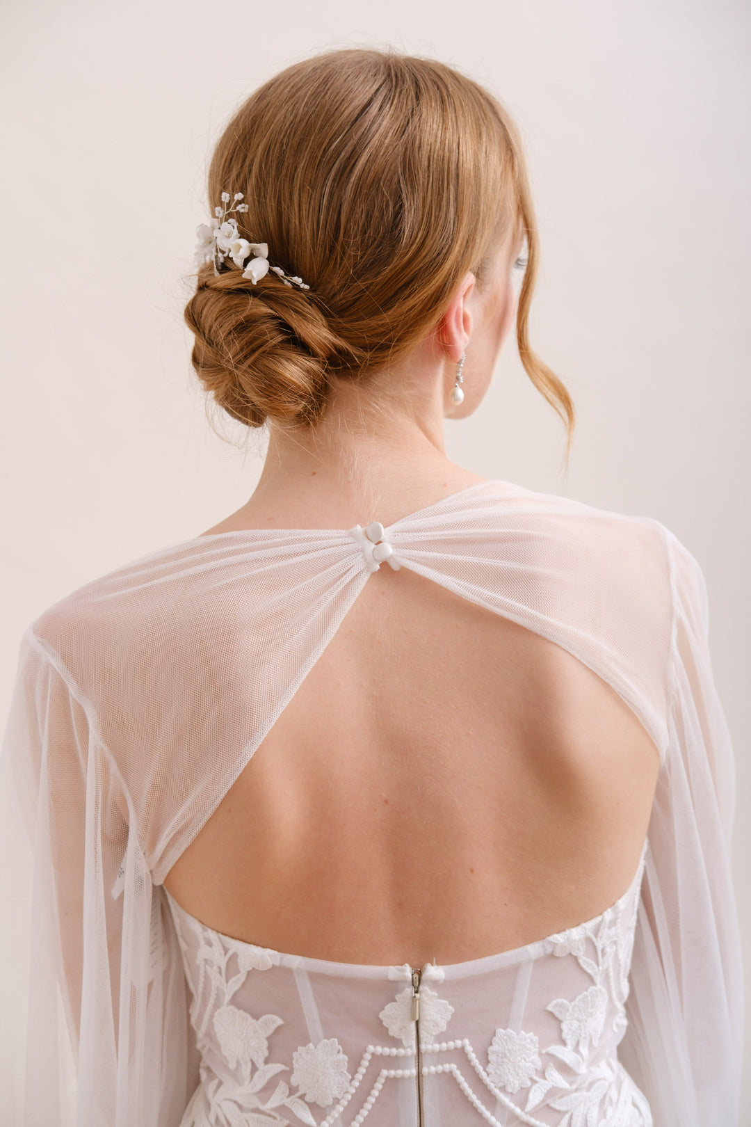 PEIGNE MARIEE<BR>Clara