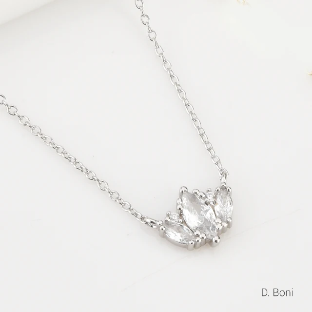 COLLIER MARIEE<BR>Solène