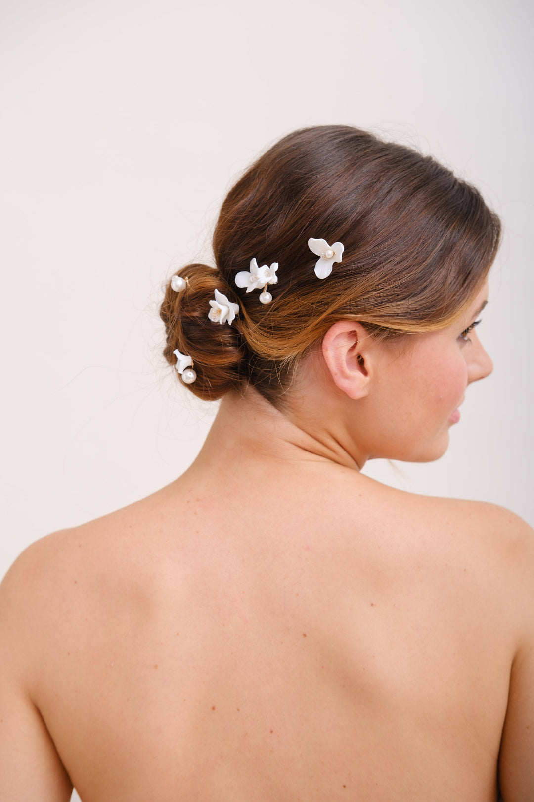 PICS A CHIGNON PERLES ET FLEURS<BR>Flora Pearl (lot de 6 pics)