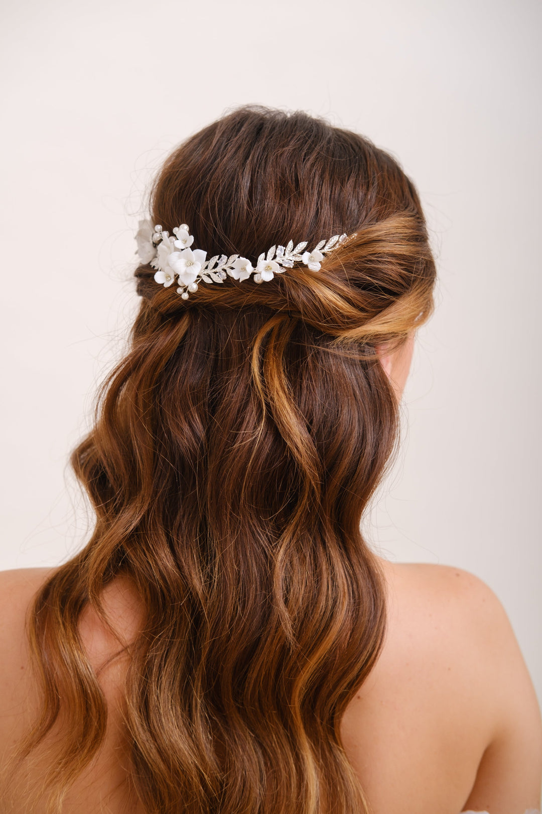 HEADBAND MARIAGE FLEURI <BR>Gabrielle