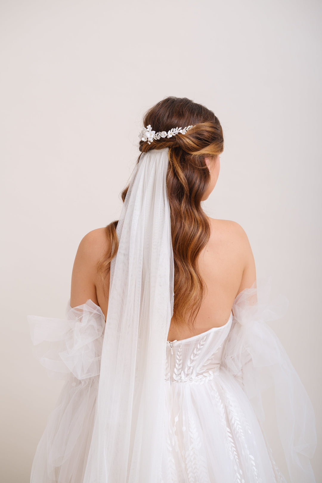 HEADBAND MARIAGE FLEURI <BR>Gabrielle