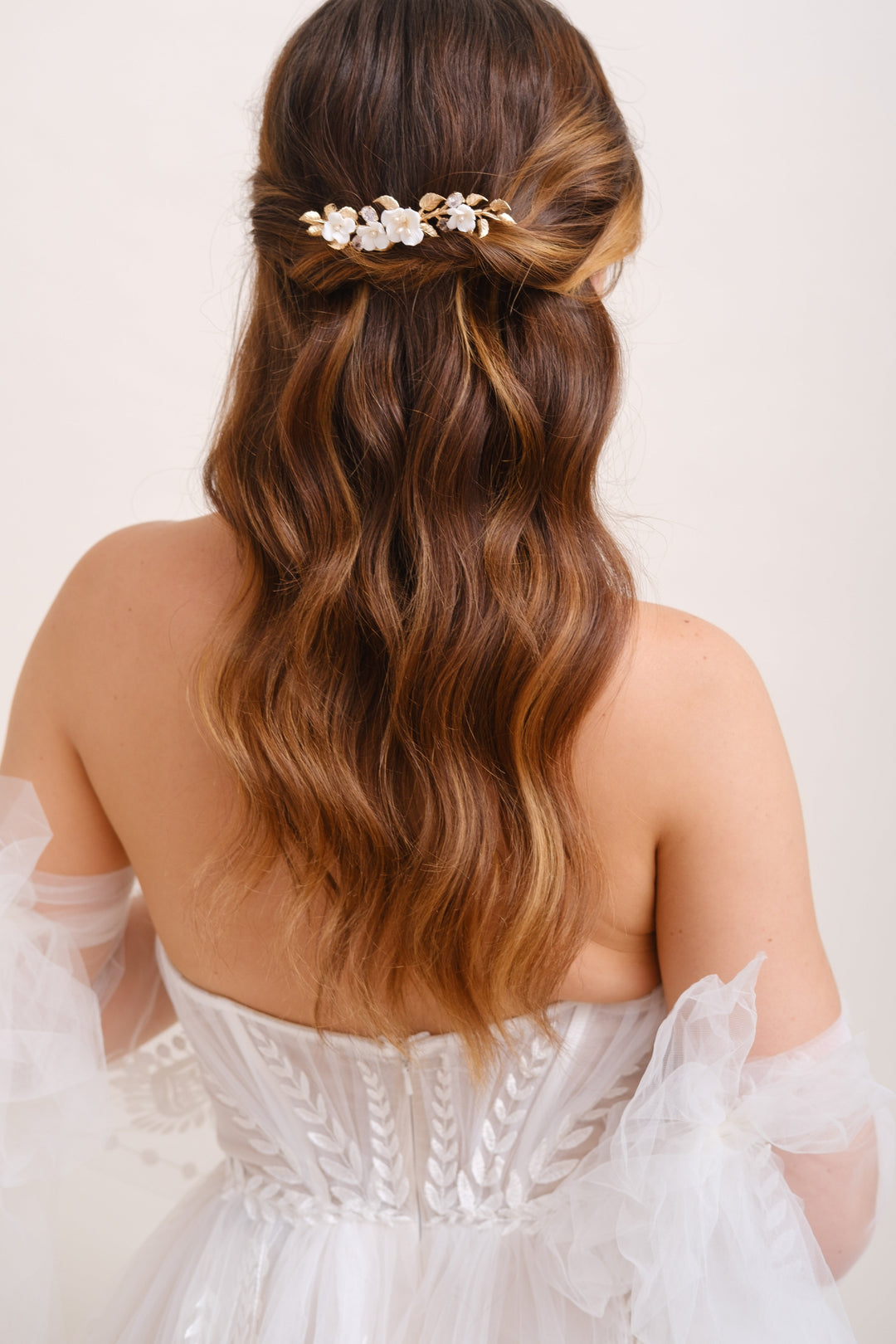 PEIGNE FLEURI DORE<BR>Marie